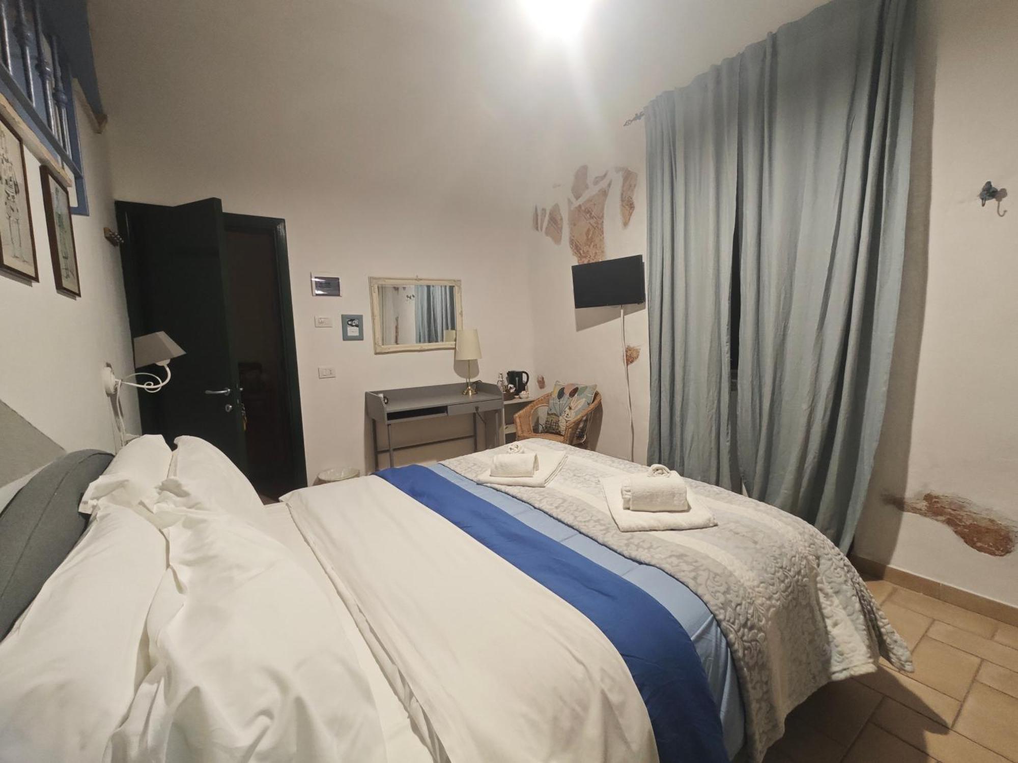 Bed and Breakfast La Casa Dei Carrai Pitigliano Exterior foto