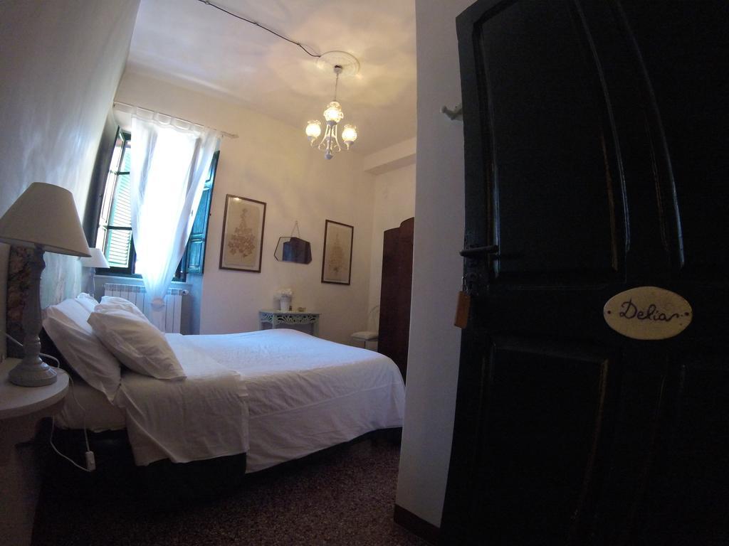 Bed and Breakfast La Casa Dei Carrai Pitigliano Habitación foto
